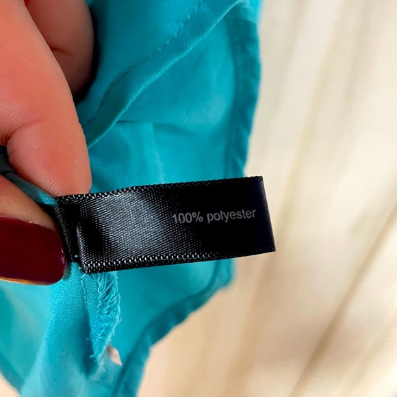 NWT The Limited Blue Turquoise Gold Buttons V Neck Blouse Sz M - Picture 5 of 7